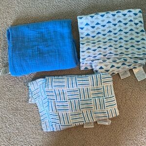 Swaddle Blanket Trio